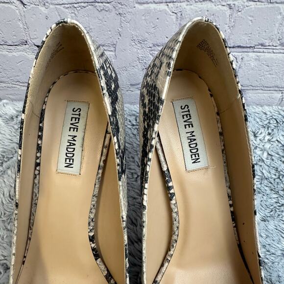 Steve Madden Adella Snake Print Pointed Toe Heels Slip On Pumps Size 9M - Picture 5 of 9